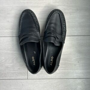 ALDO women’s Black Loafers - 8.5